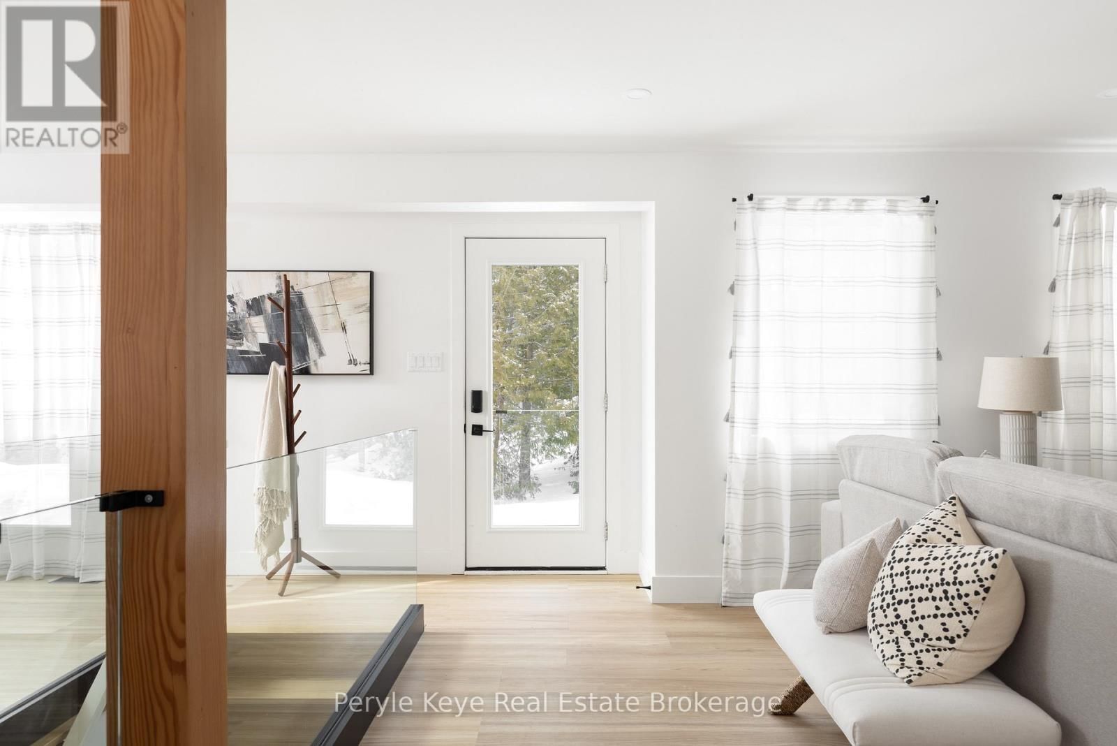 1290 CEDAR LANE Image 9