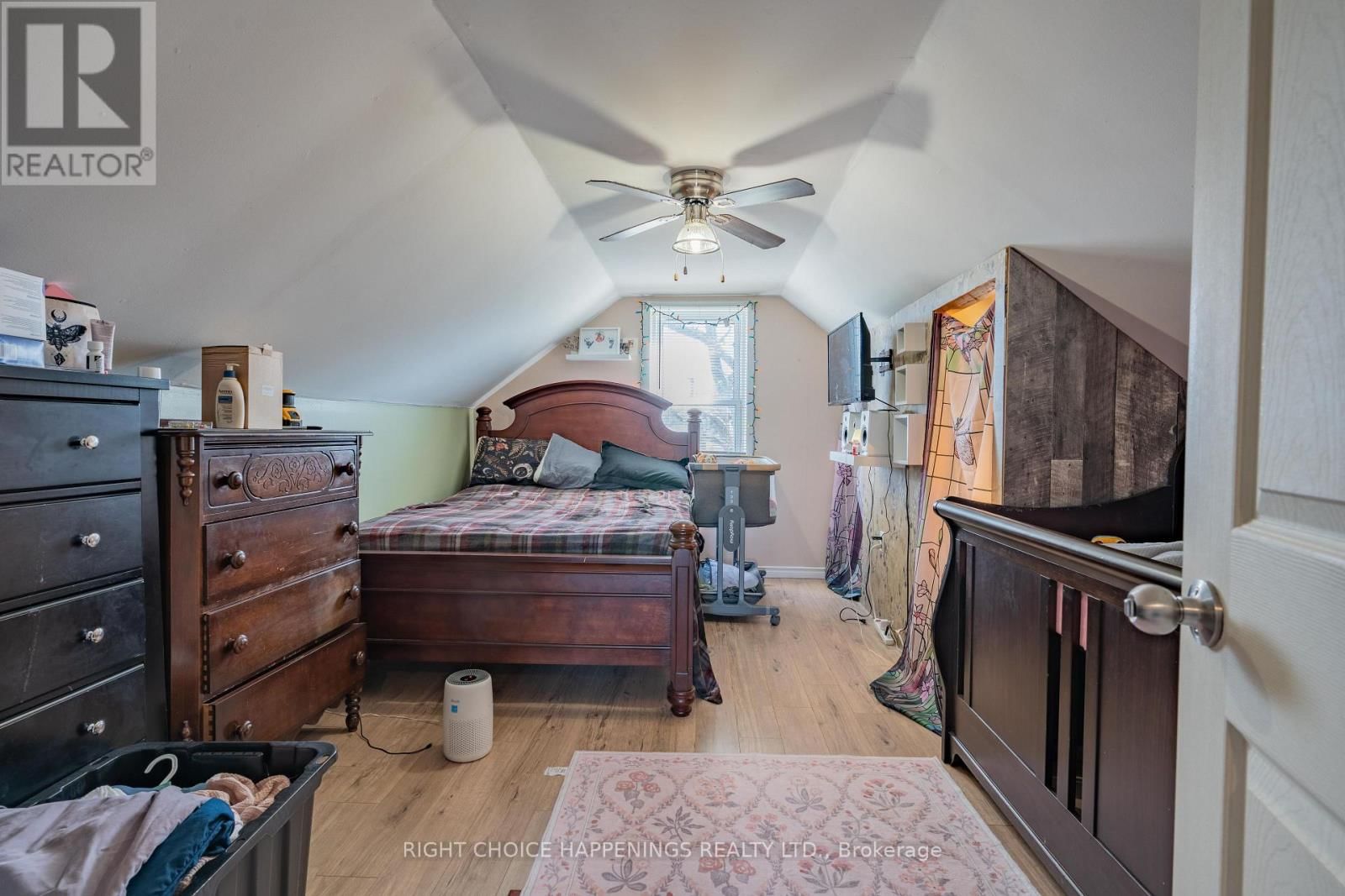 149 OAKWOOD STREET Image 7