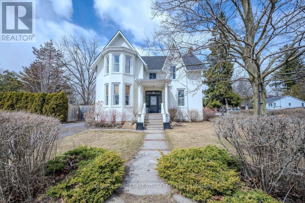 201 BRIDGE STREET WEST Image 1