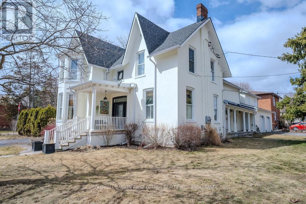 201 BRIDGE STREET WEST Image 48