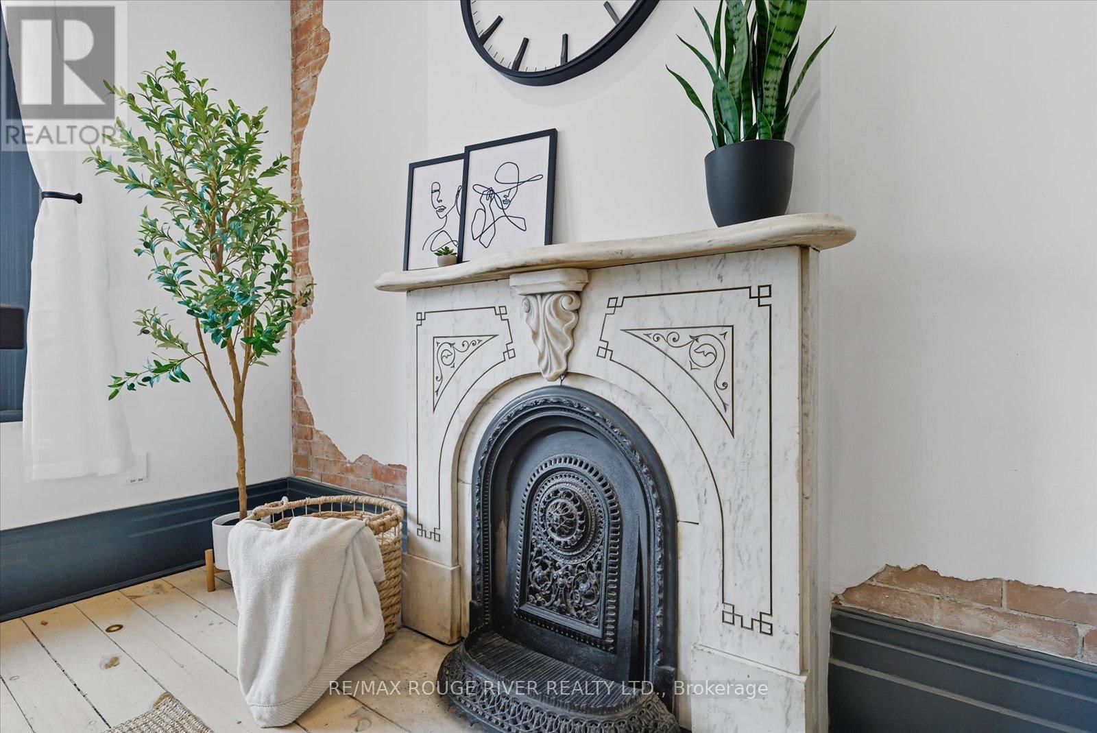 11 BRAMLEY STREET NORTH Image 12