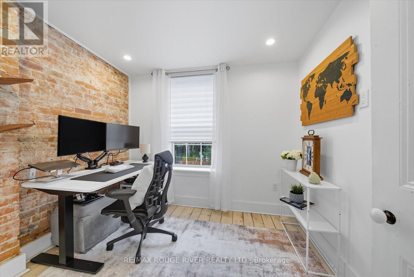 11 BRAMLEY STREET NORTH Image 31