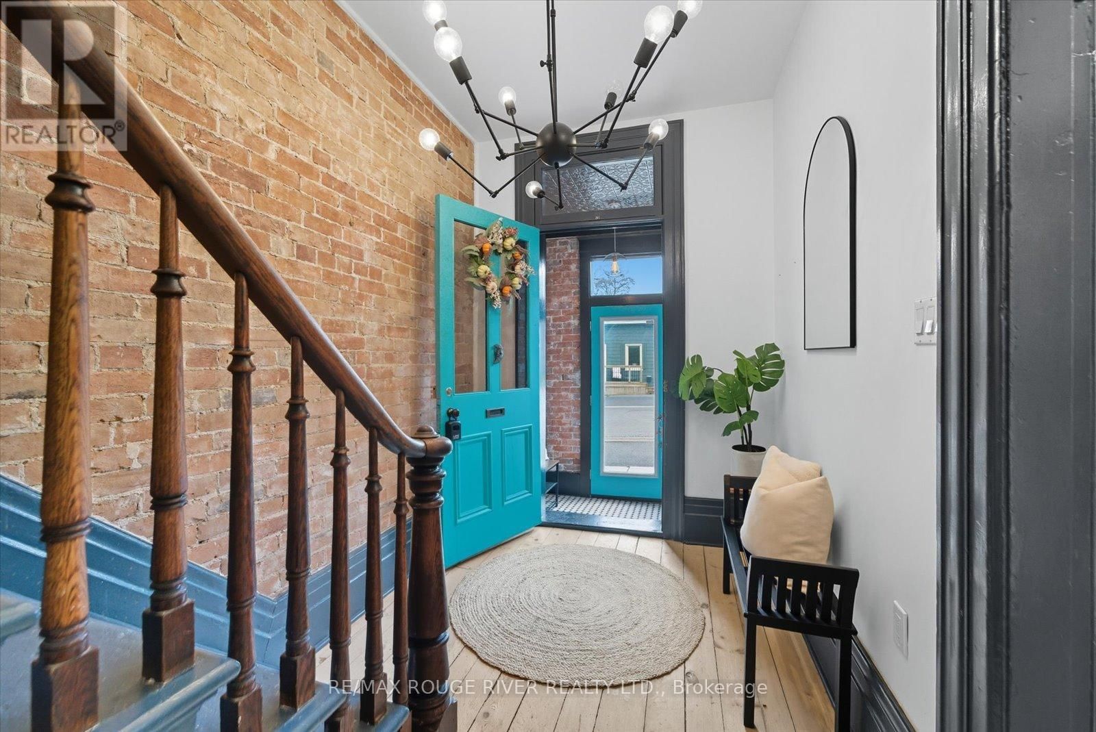 11 BRAMLEY STREET NORTH Image 6