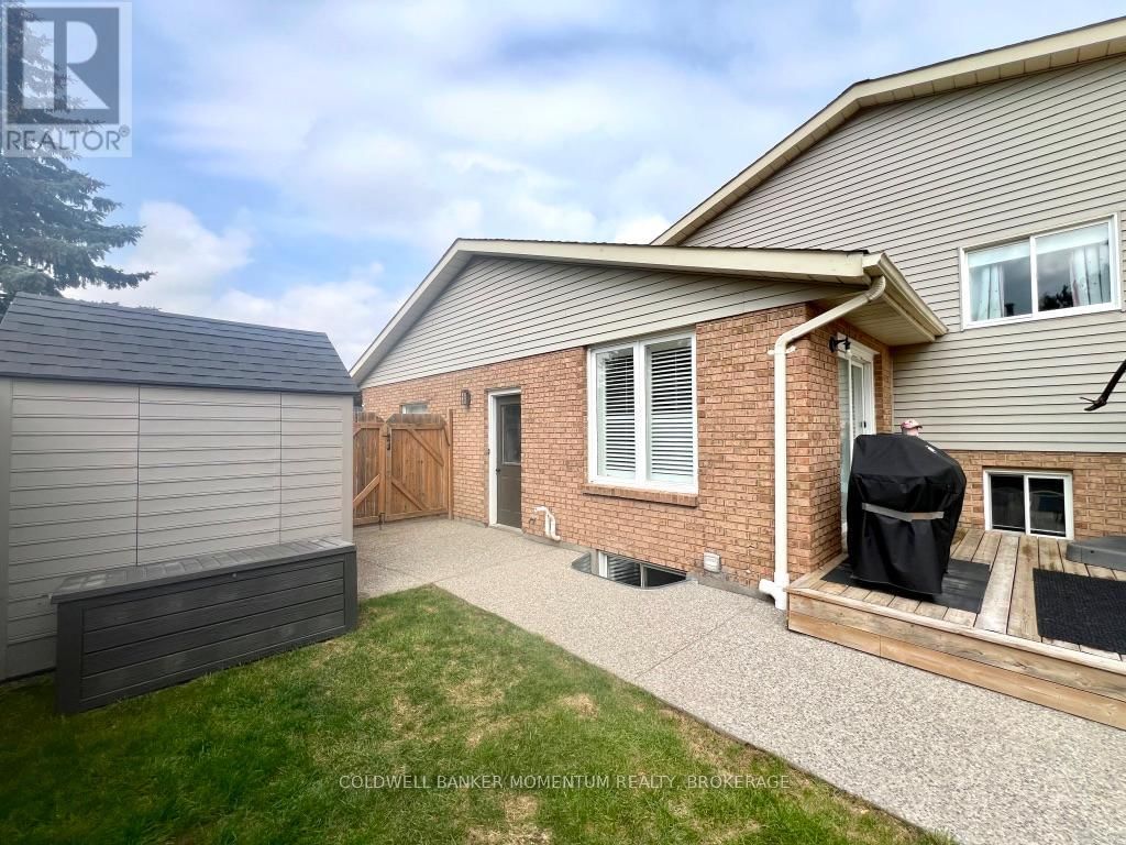 3933 VINEYARD CRESCENT Image 41