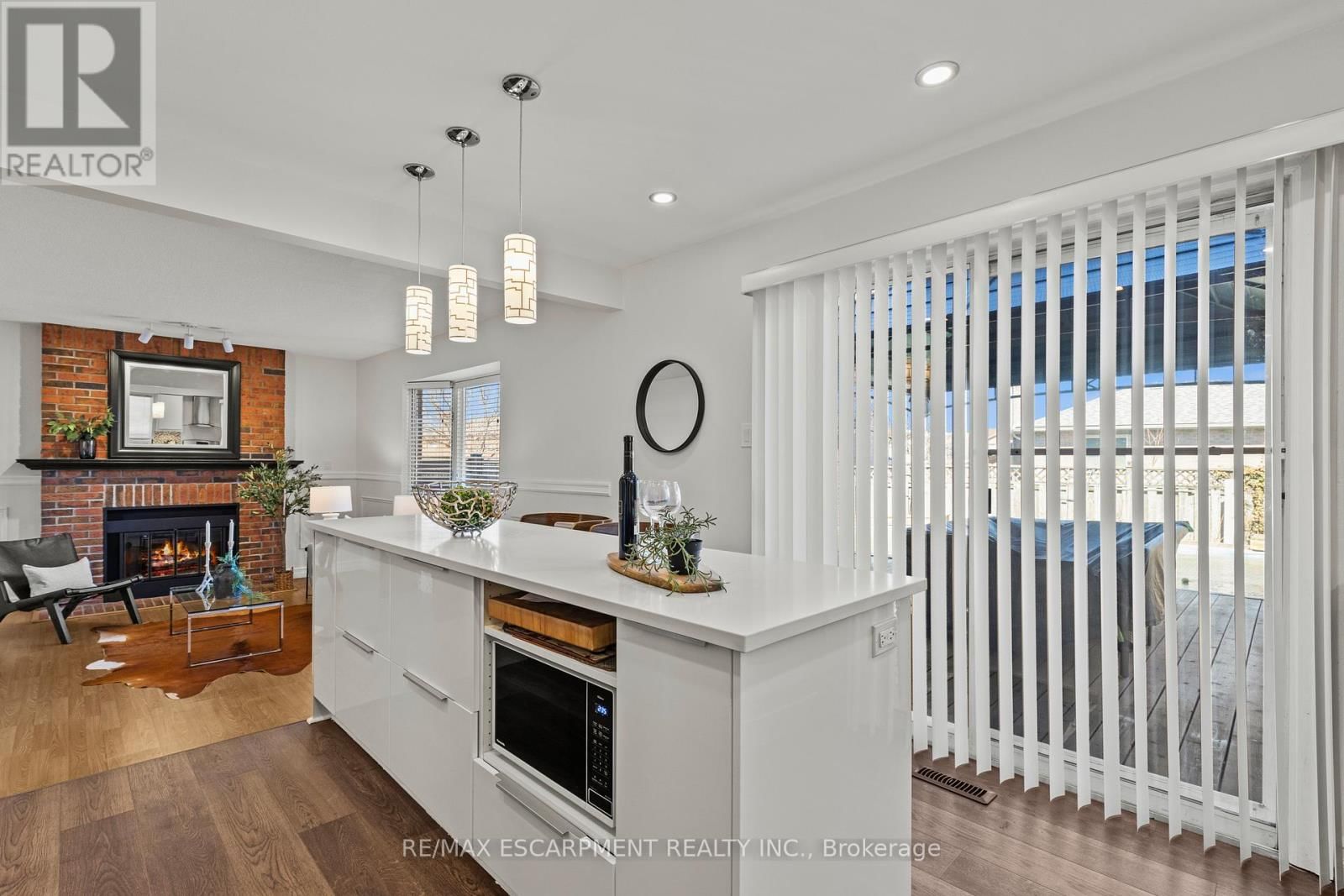 23 RICARDO COURT Image 19