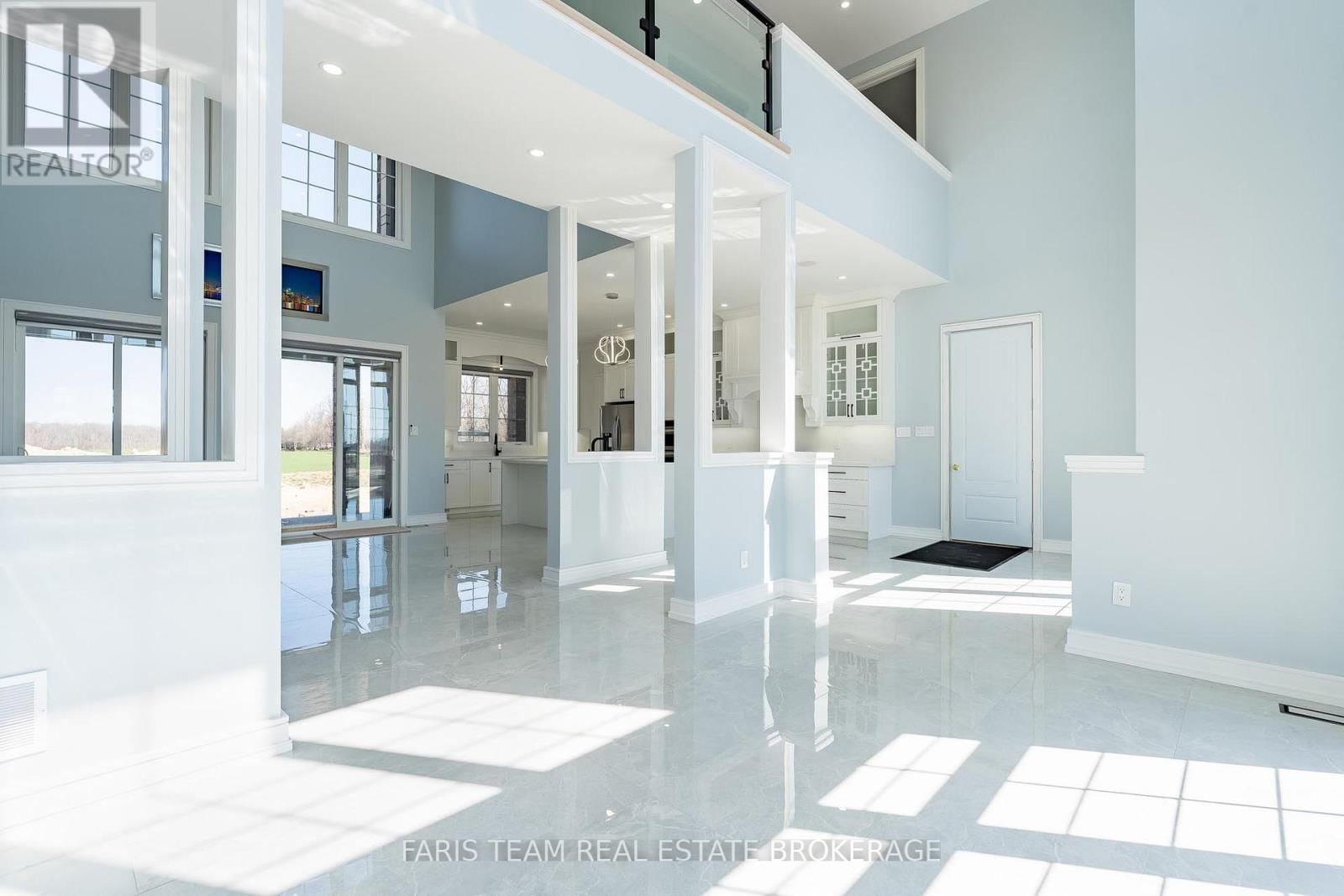 409381 GREY ROAD 4 Image 8