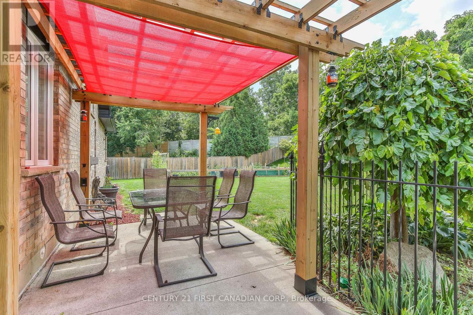 24 LINWOOD DRIVE Image 30