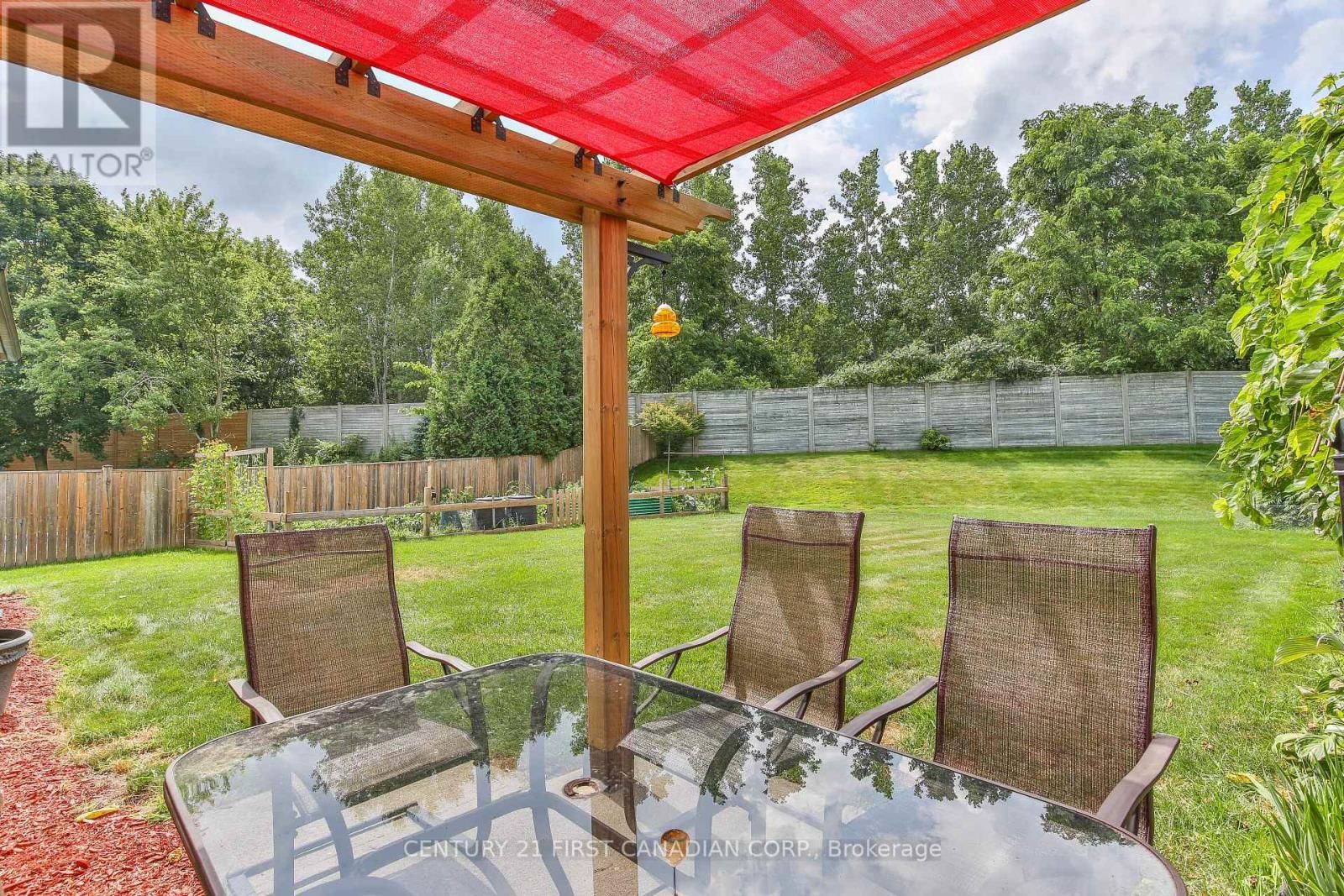 24 LINWOOD DRIVE Image 31