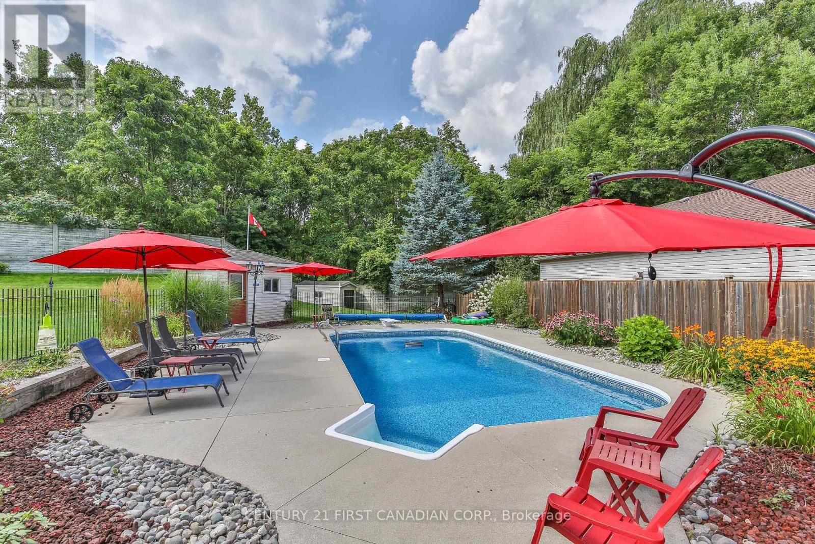 24 LINWOOD DRIVE Image 32