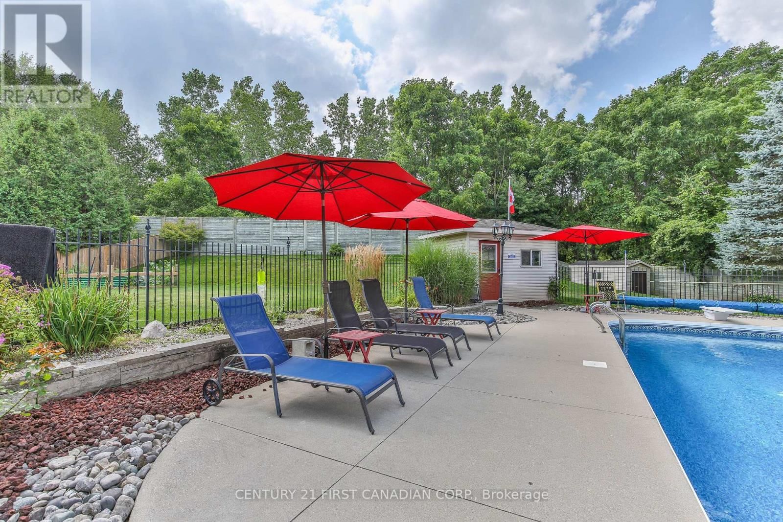 24 LINWOOD DRIVE Image 33