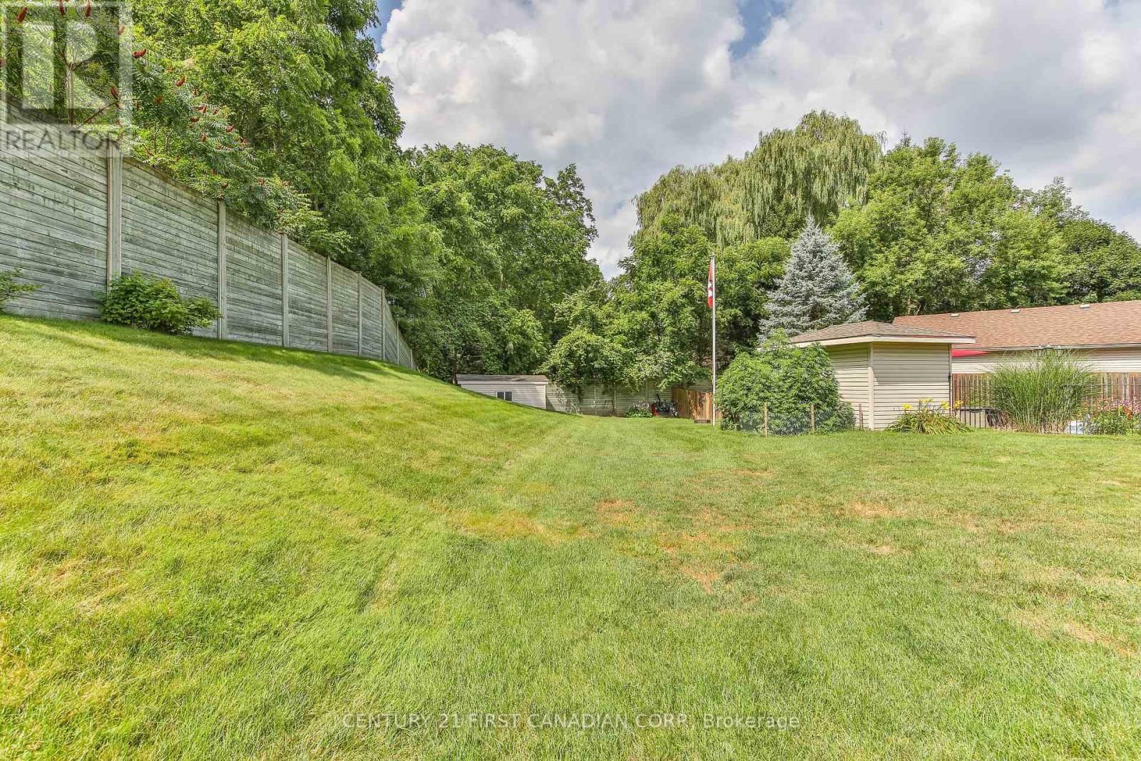 24 LINWOOD DRIVE Image 43