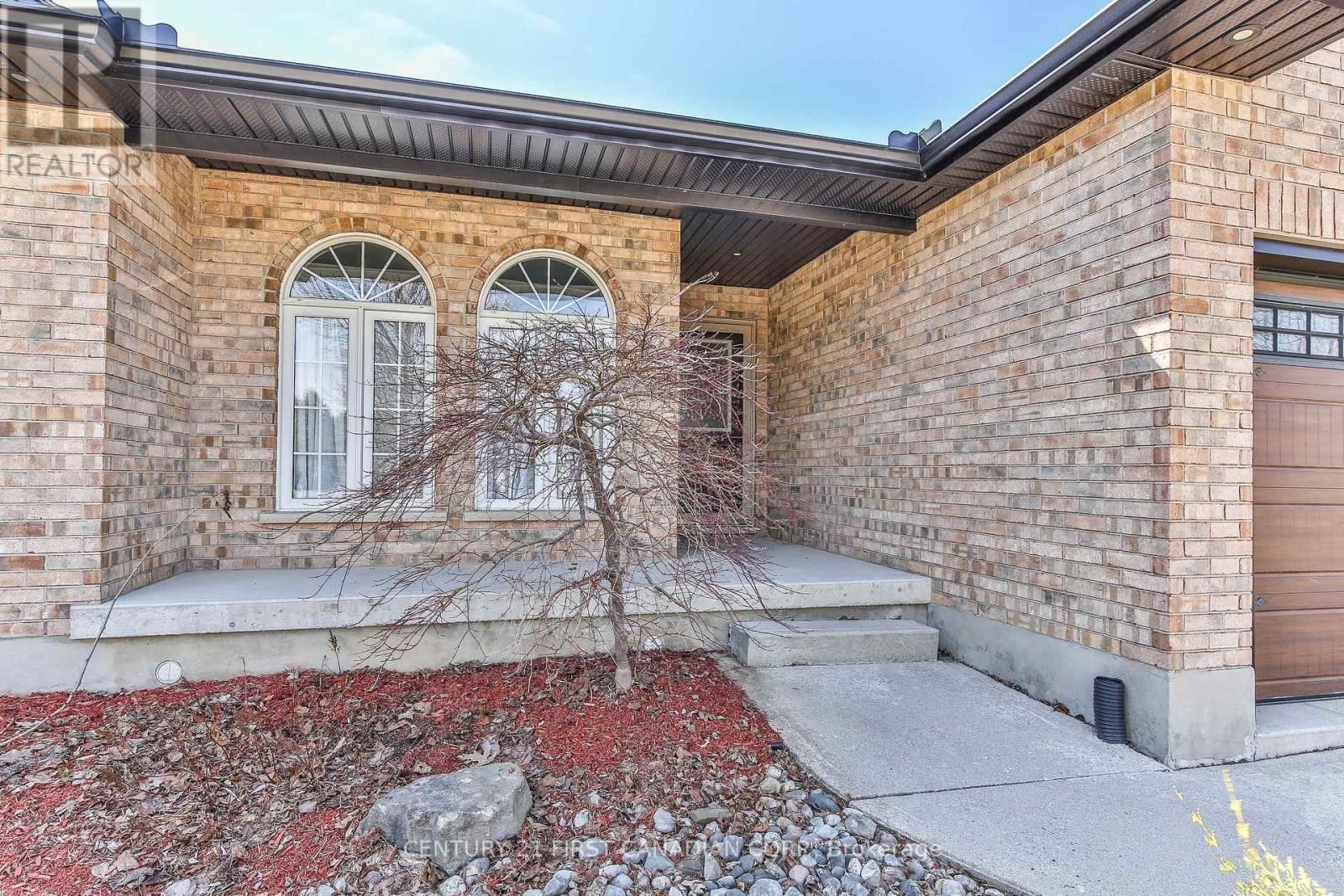 24 LINWOOD DRIVE Image 46