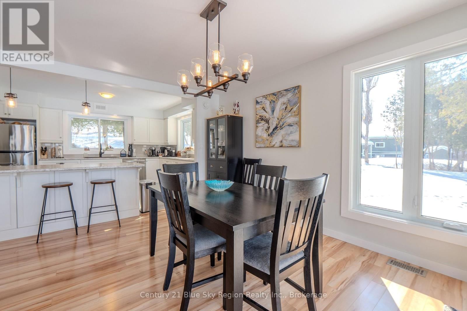 12 CHERRY LANE Image 24