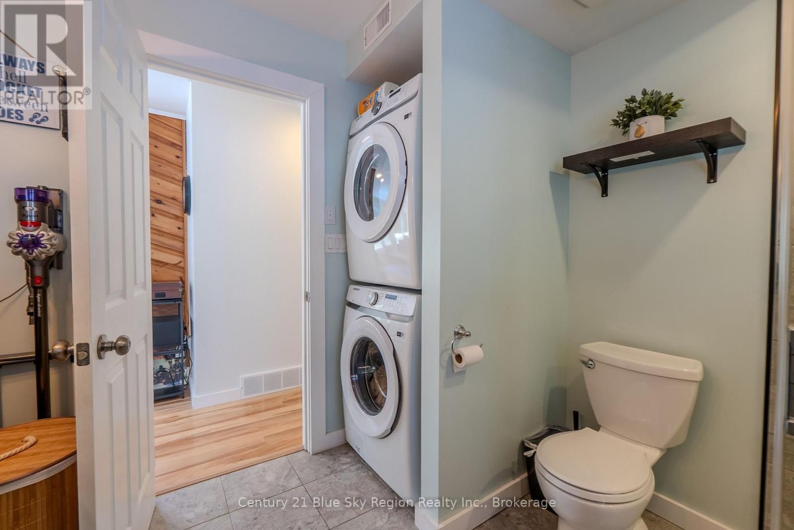 12 CHERRY LANE Image 33