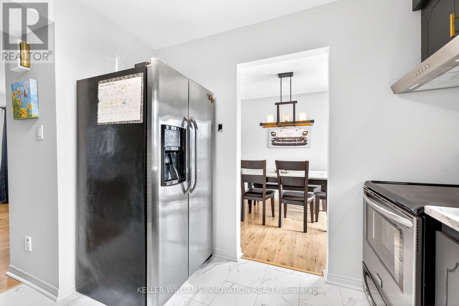 19 GRAND AVENUE Image 10