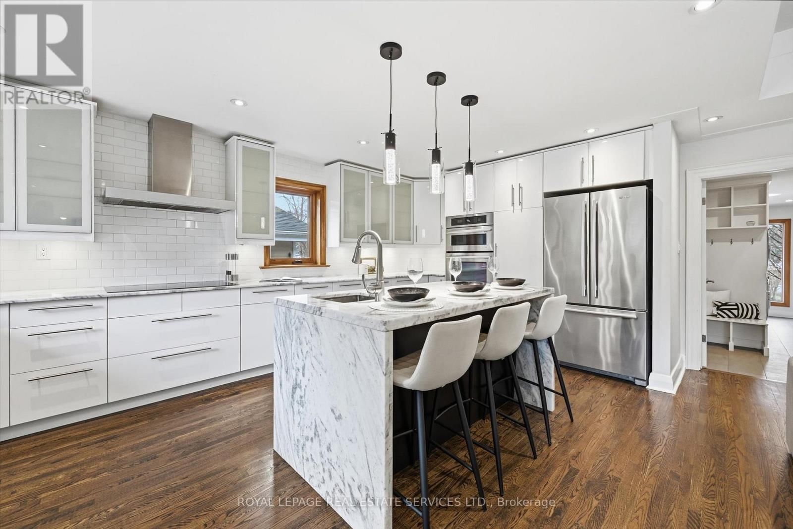 108 LLOYMINN AVENUE Image 31