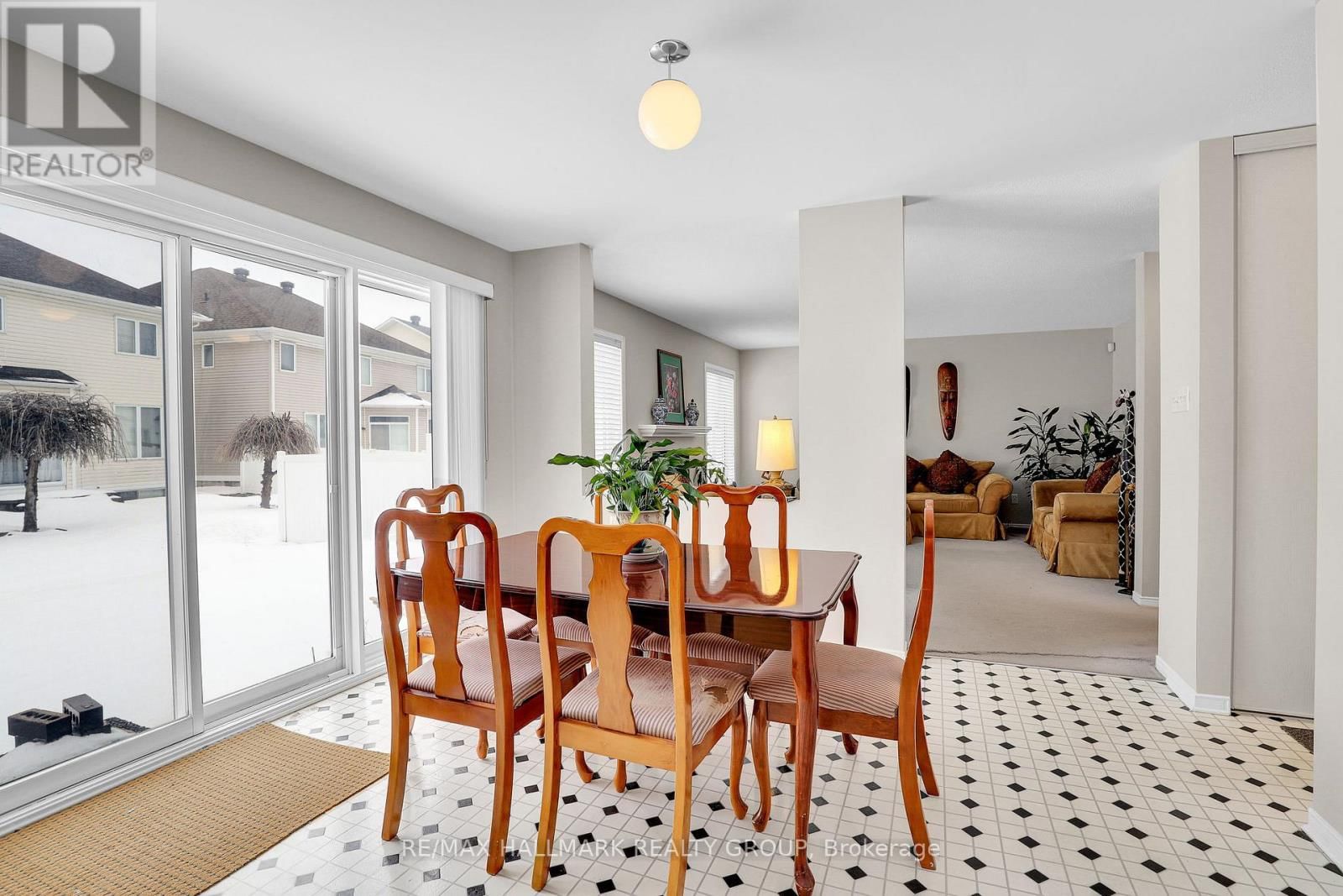 634 AQUAVIEW DRIVE Image 10