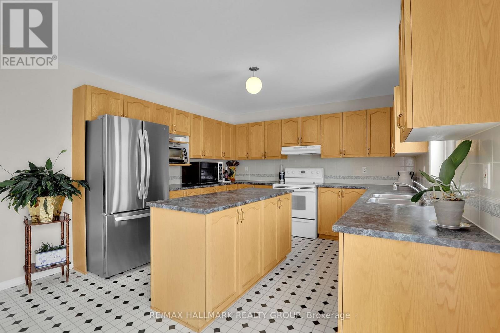 634 AQUAVIEW DRIVE Image 13