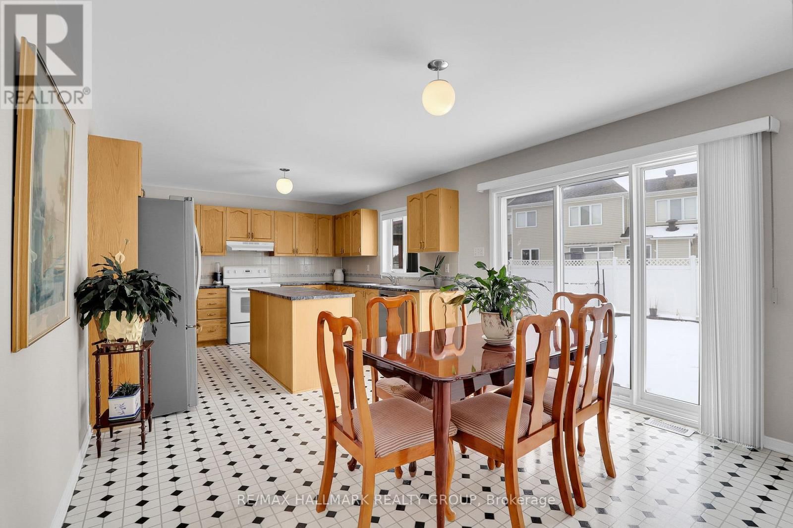 634 AQUAVIEW DRIVE Image 9