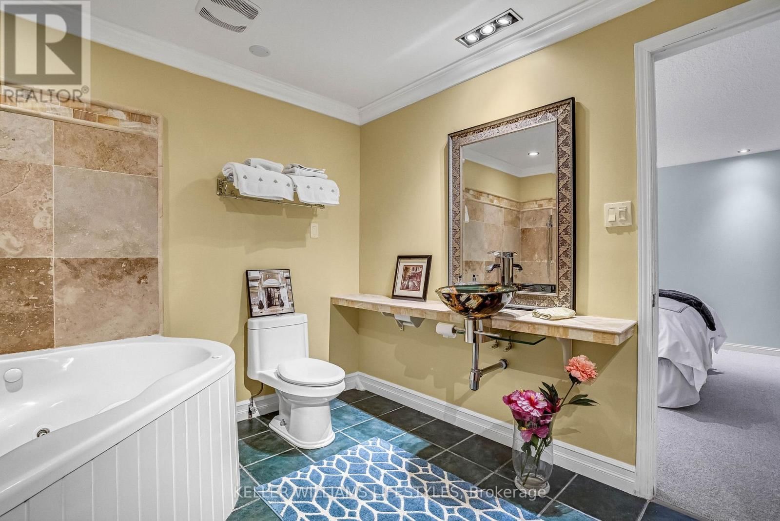 14 - 617 WHARNCLIFFE ROAD SOUTH Image 34