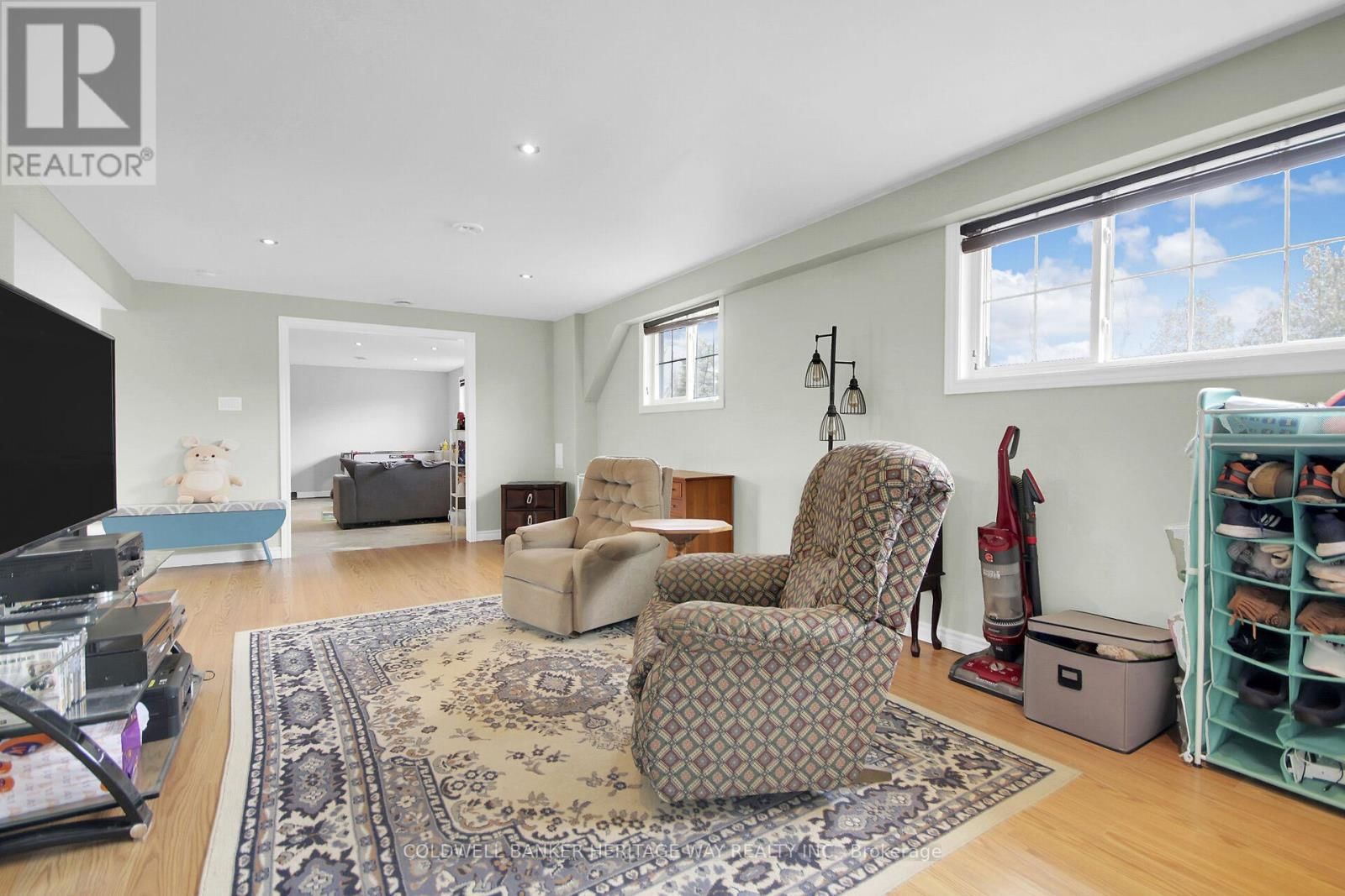 1065 FORD ROAD Image 29