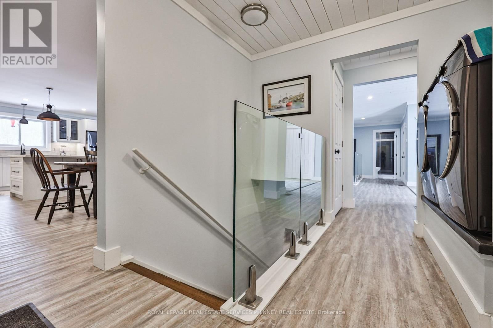 1068 XAVIER STREET Image 28