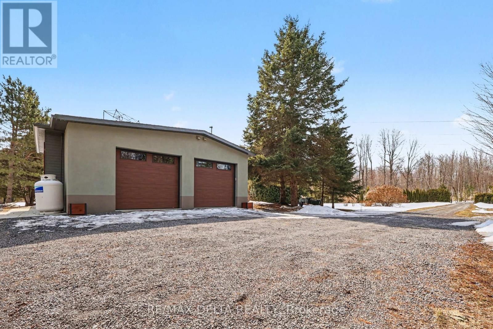 3395 MARCIL ROAD Image 5