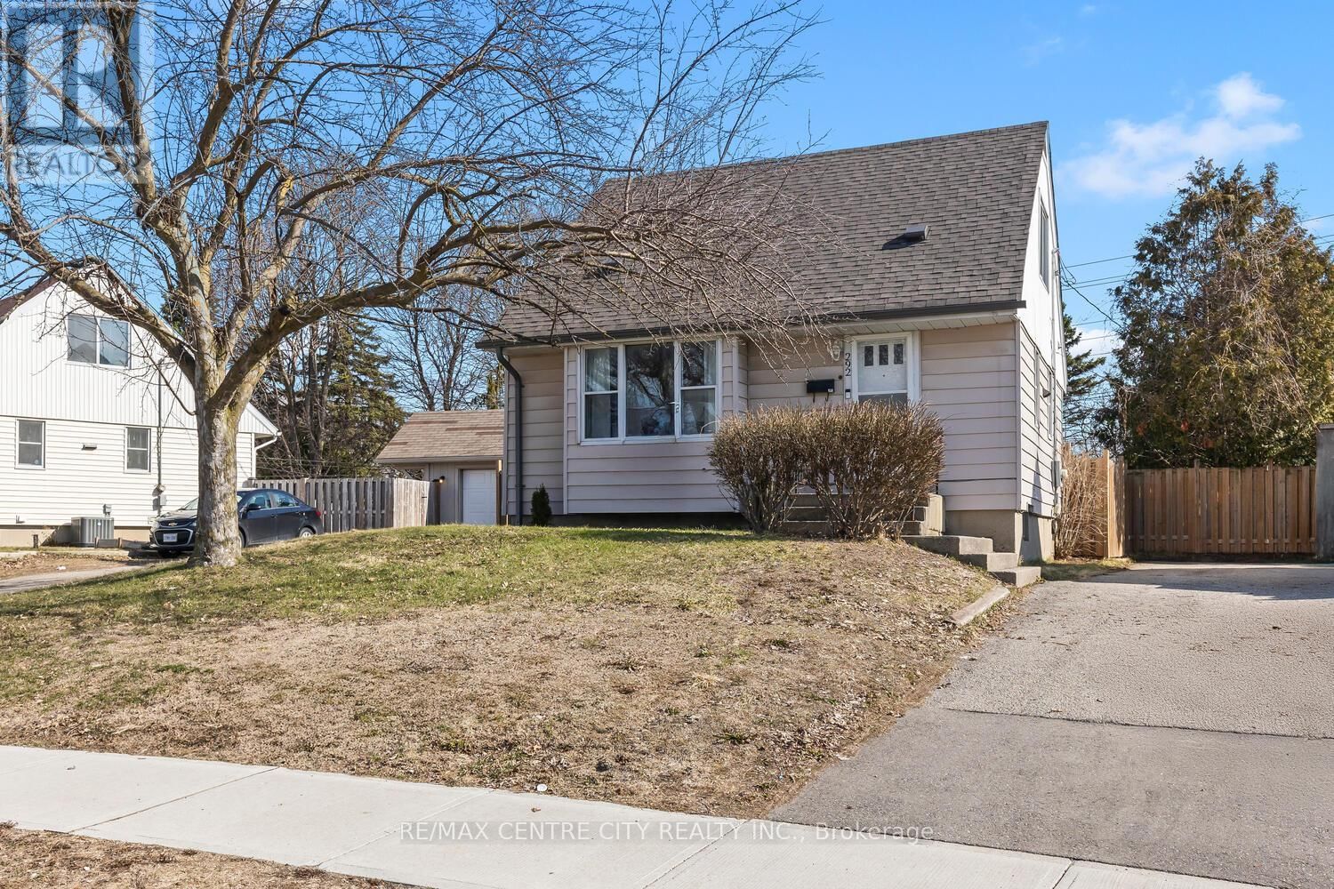 292 PAARDEBERG CRESCENT Image 1