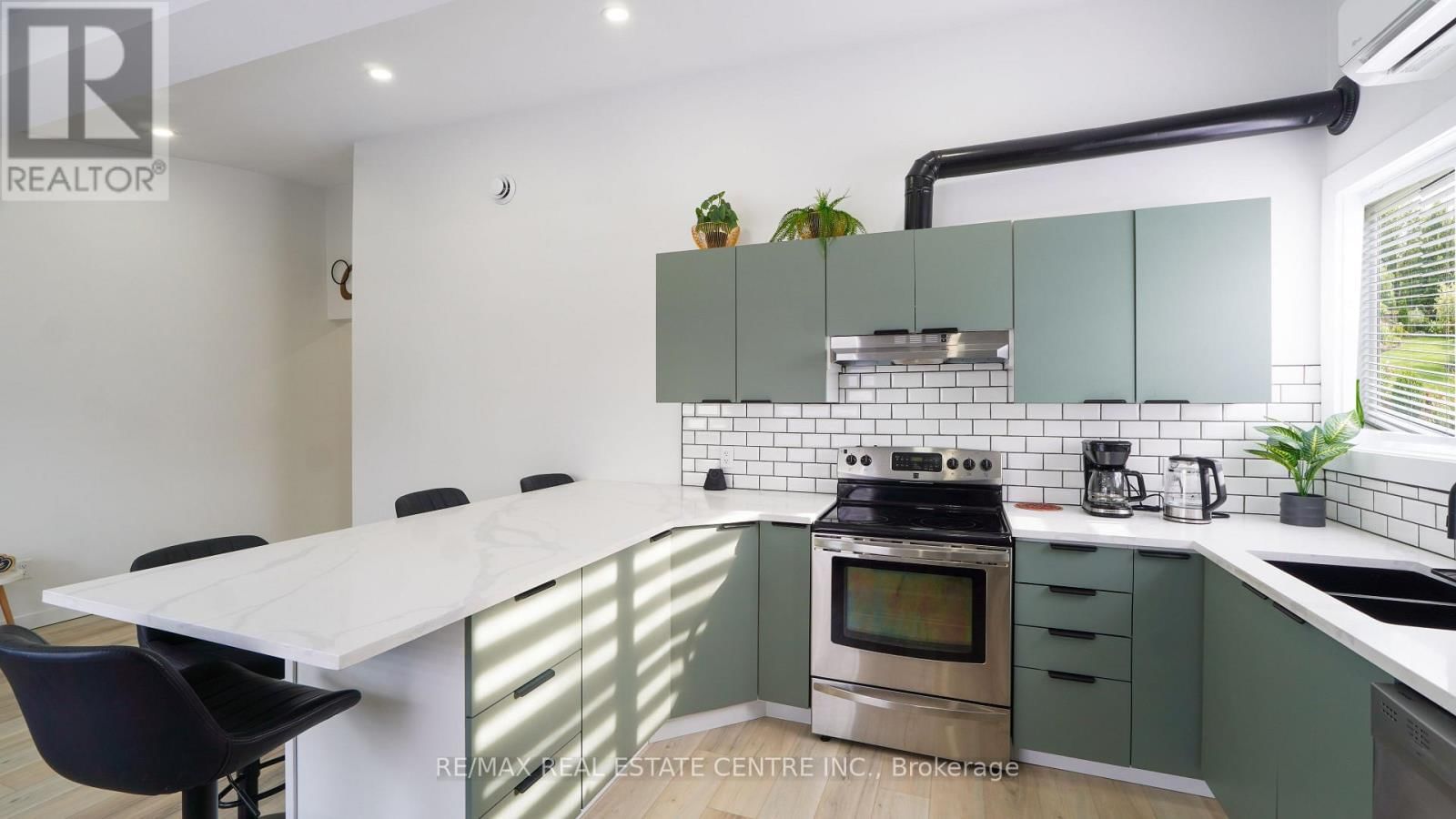 159 KING STREET Image 16