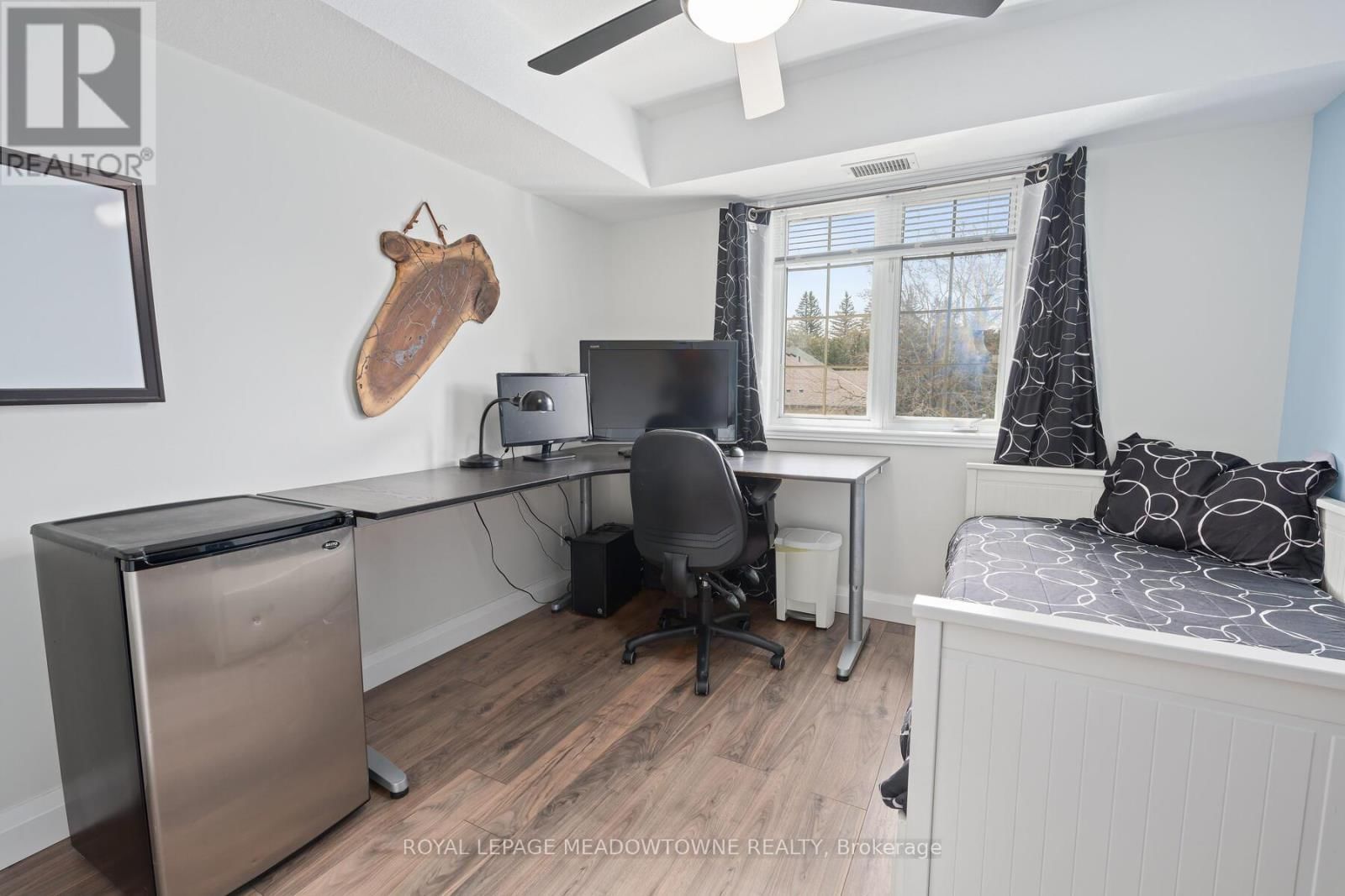 301 - 264 ALMA STREET Image 22