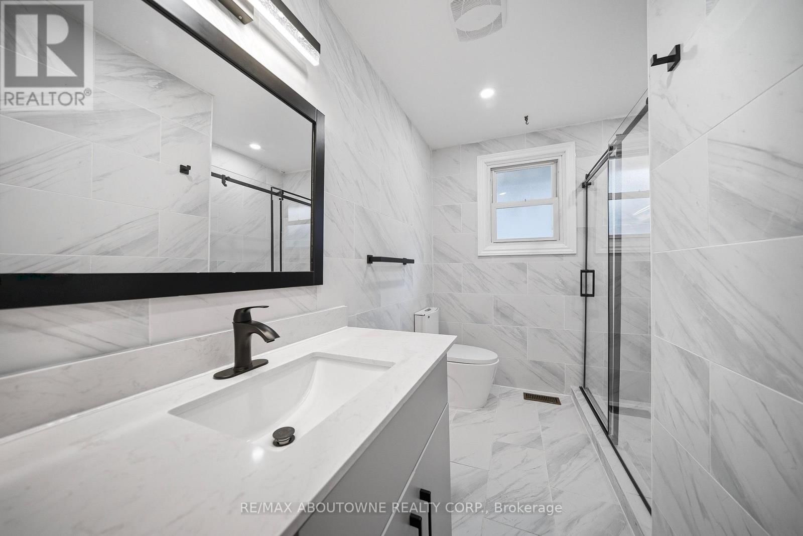 7238 PARKDALE STREET Image 12