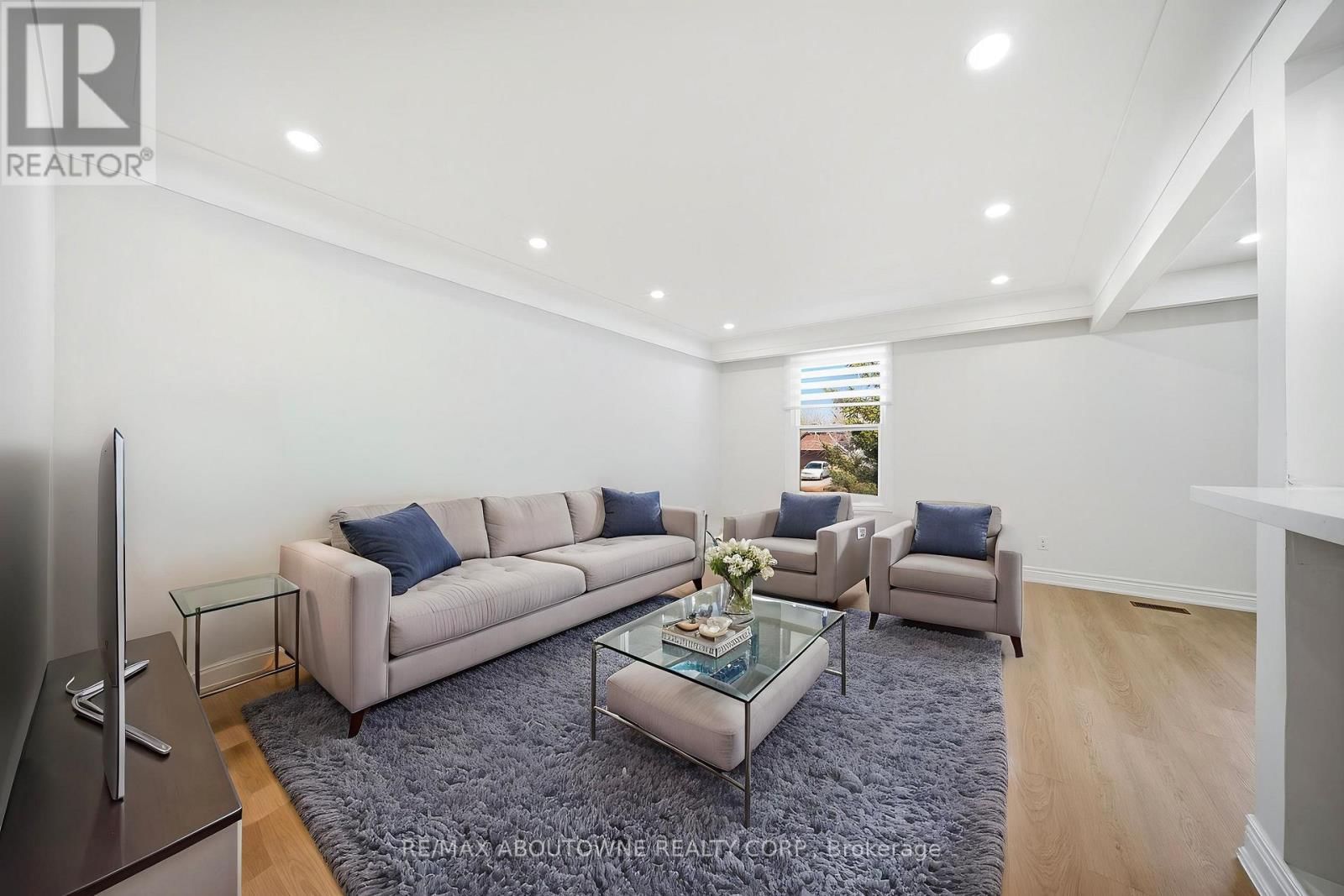 7238 PARKDALE STREET Image 4