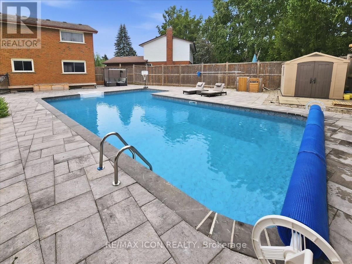 112 WHITE OAK PLACE Image 37