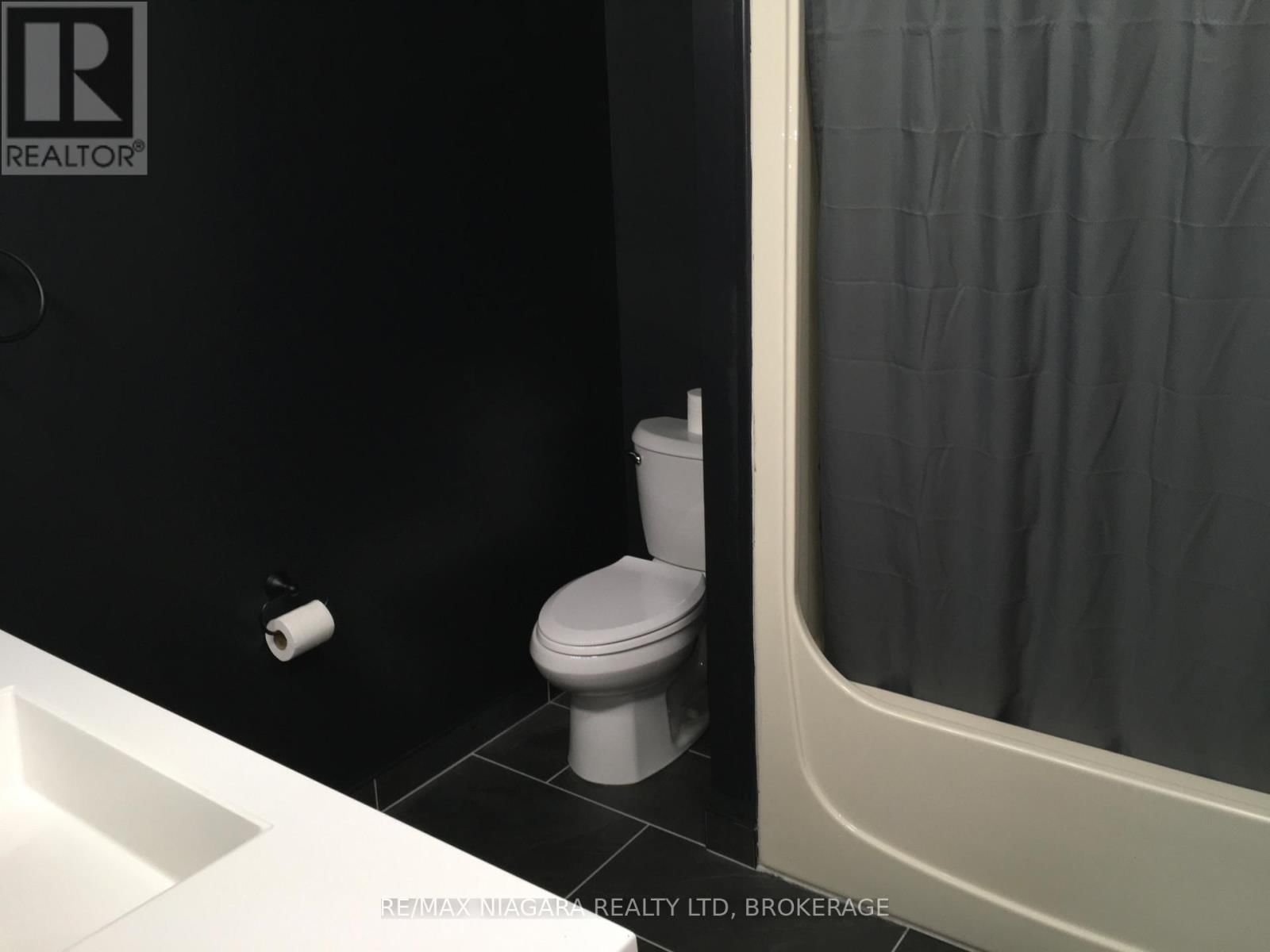 7701 CORTINA CRESCENT Image 37