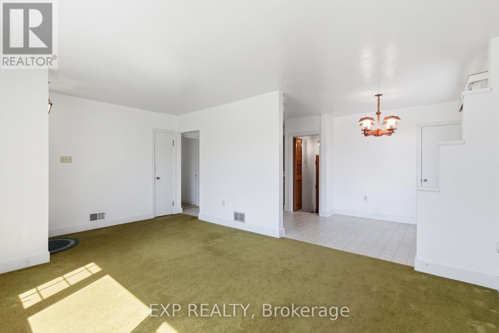 5893 CARMAN STREET Image 11