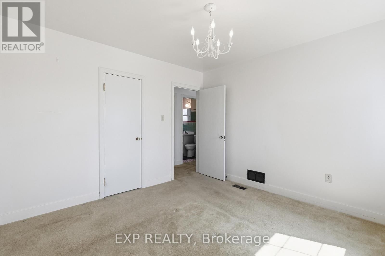 5893 CARMAN STREET Image 22