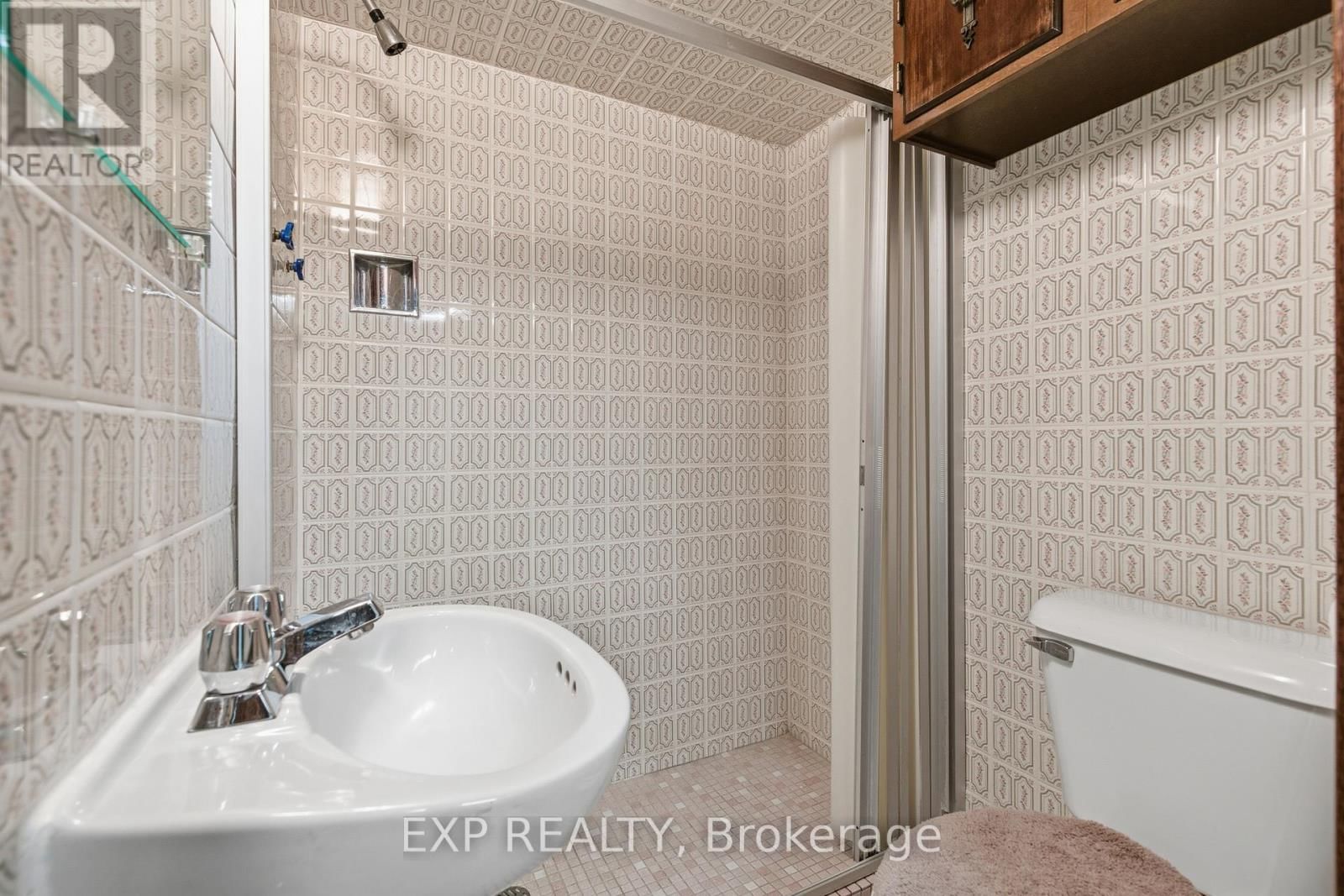 5893 CARMAN STREET Image 36