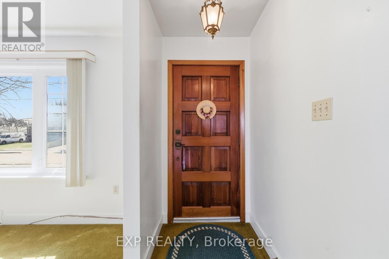 5893 CARMAN STREET Image 6