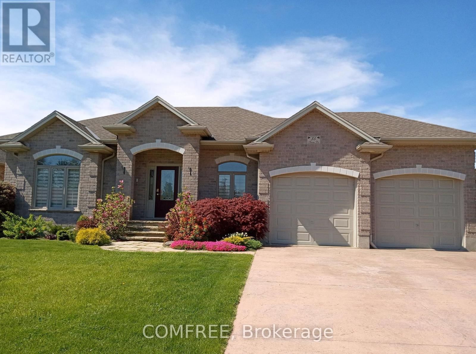 35 TANYA DRIVE Image 1