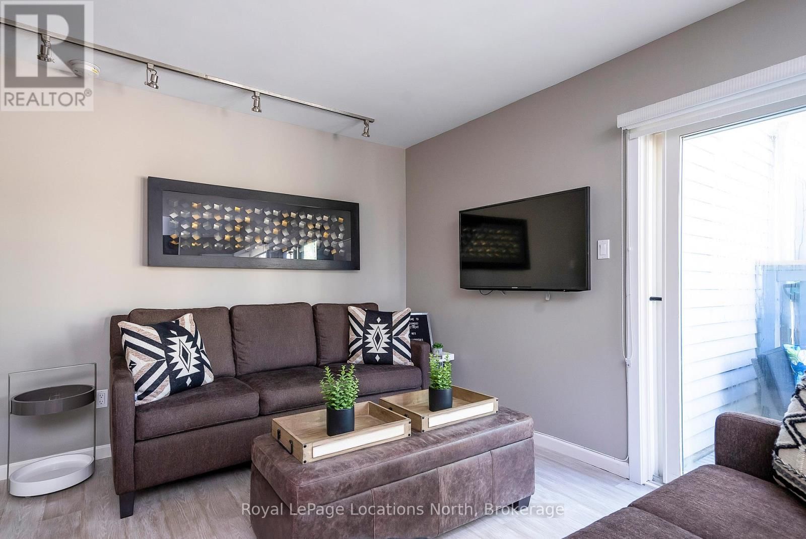 410 - 796468 19 GREY ROAD Image 16