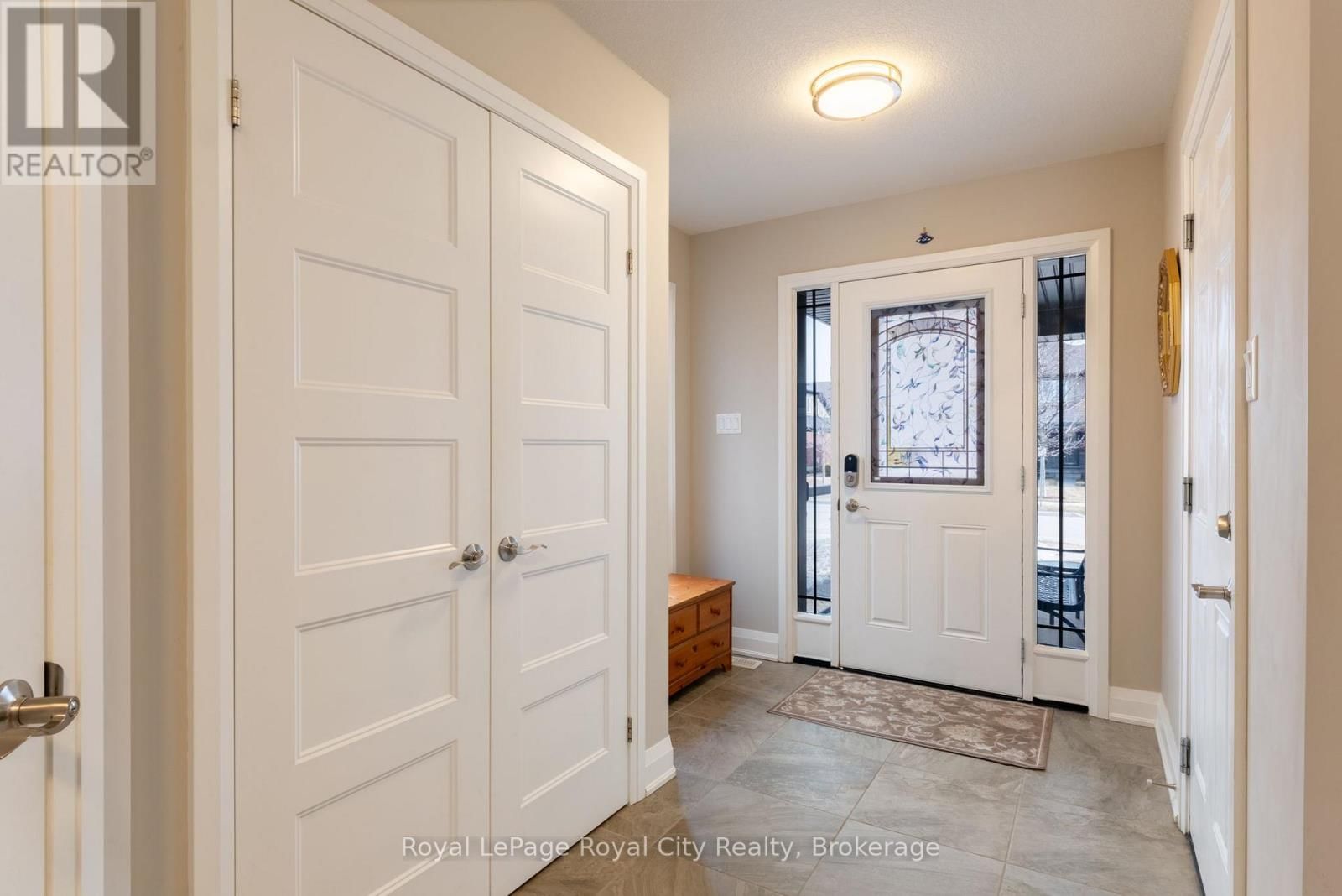 65 ABERDEEN STREET Image 3