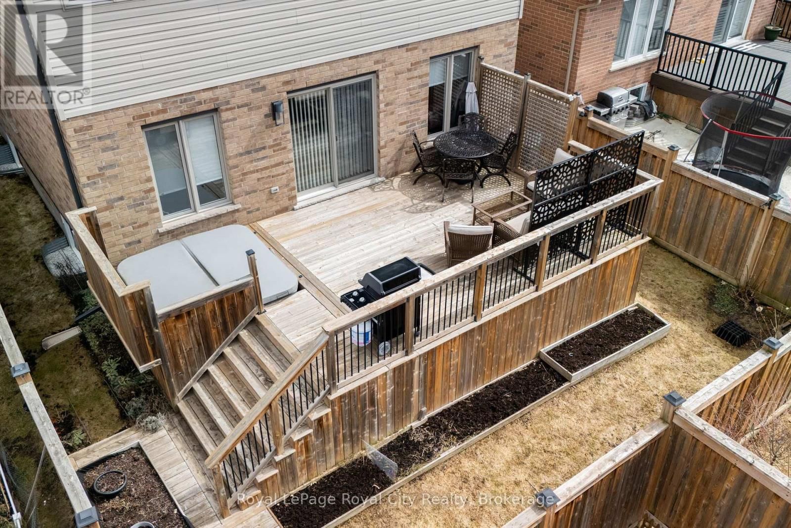 65 ABERDEEN STREET Image 43