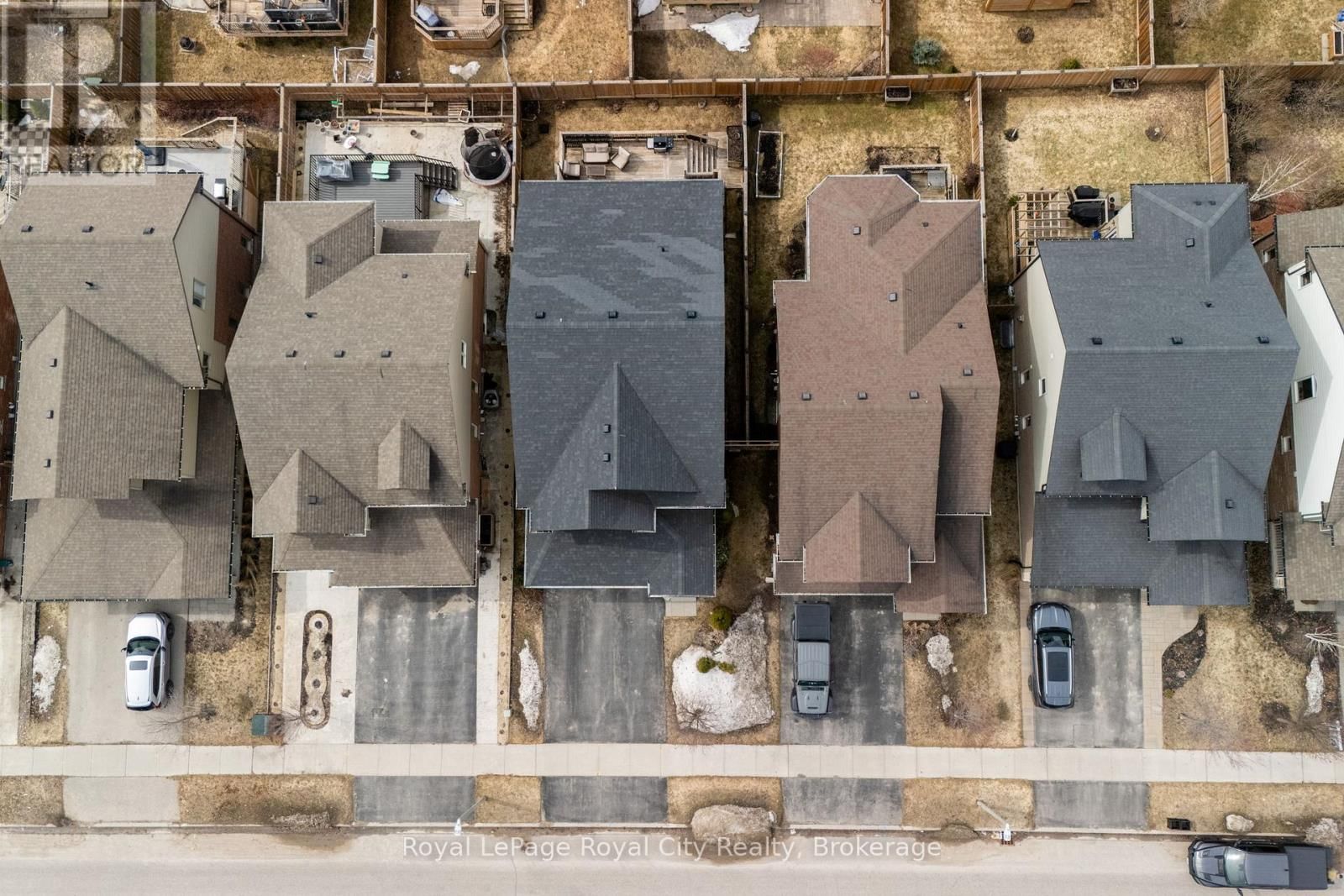 65 ABERDEEN STREET Image 47