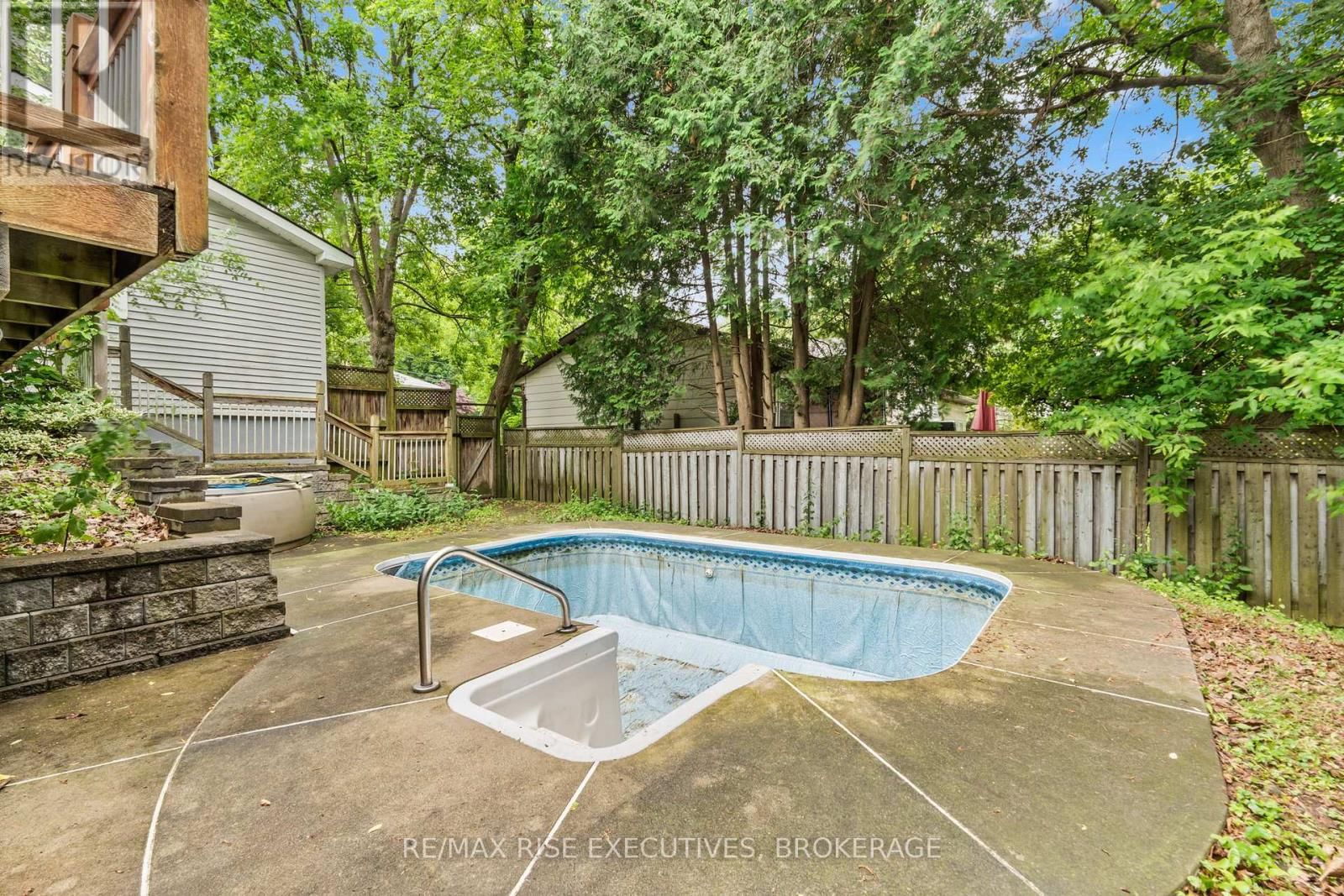 687 HIGH GATE PARK DRIVE Image 27