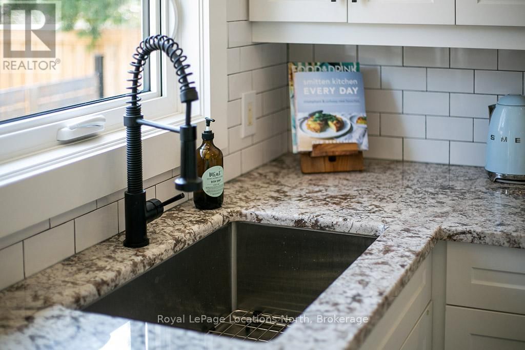 135 ORCHARD DRIVE Image 13