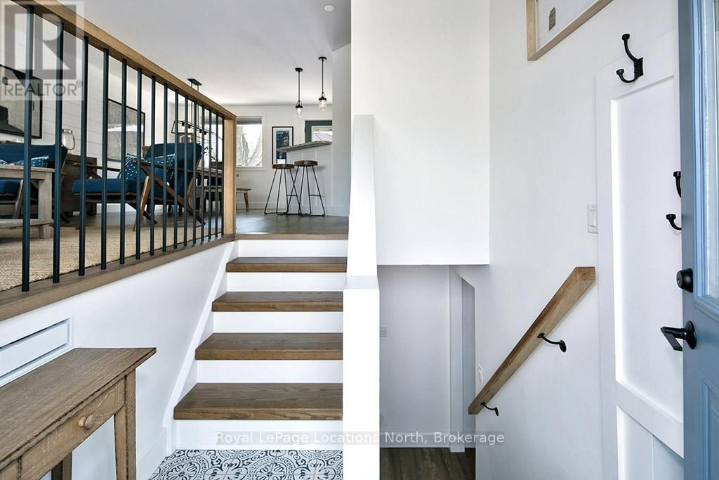 135 ORCHARD DRIVE Image 4