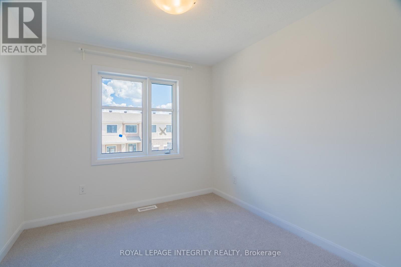 90 OSLER STREET Image 20