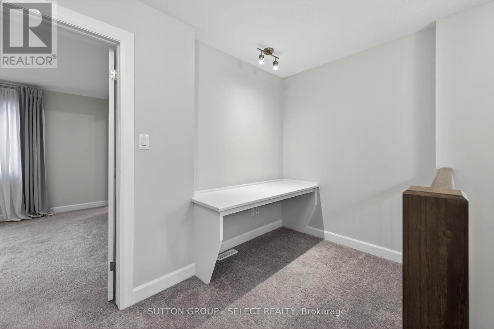 29 - 600 GUINESS WAY Image 14