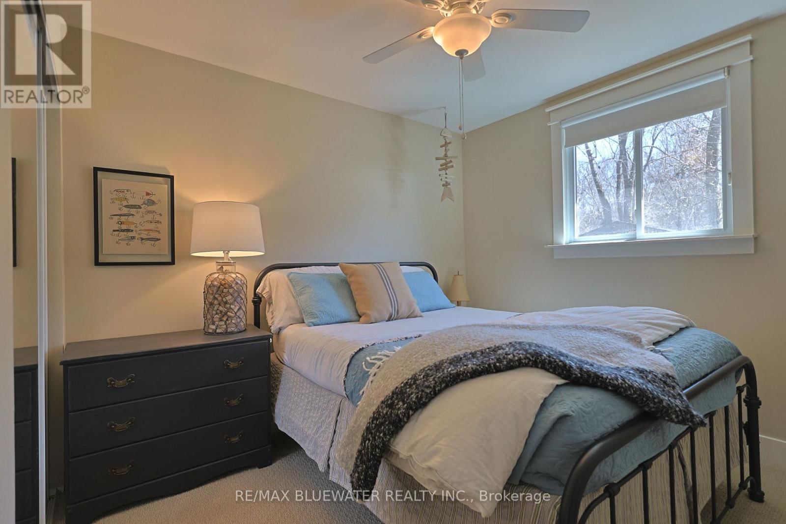 5333 BROADVIEW AVENUE Image 26