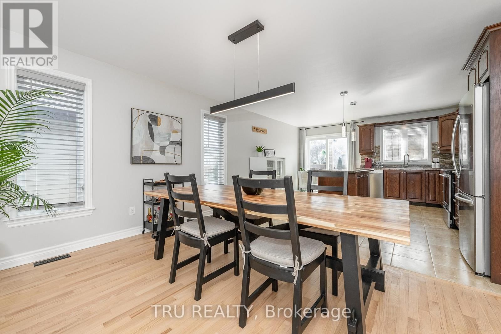 52 SOUTH INDIAN DRIVE Image 11